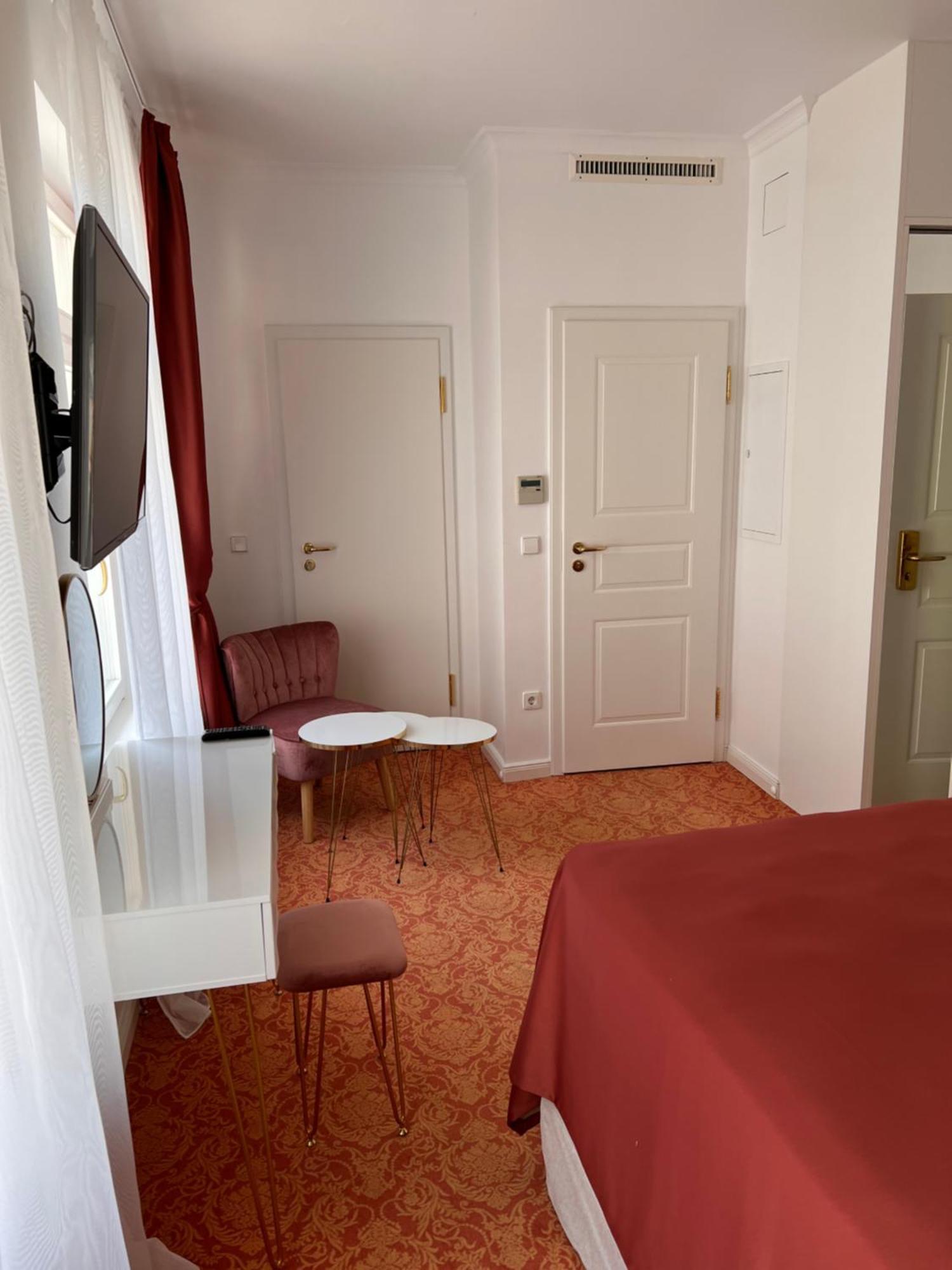 Art Hotel House One Baden-Baden Szoba fotó